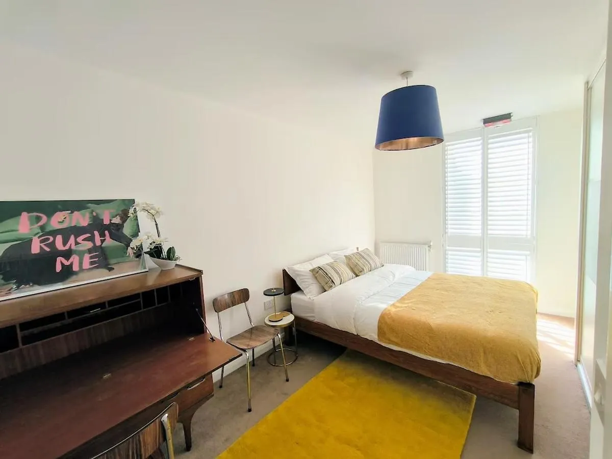 Cosy 1Br, 5Min To Canary Wharf &10 To Centre London Apartment
